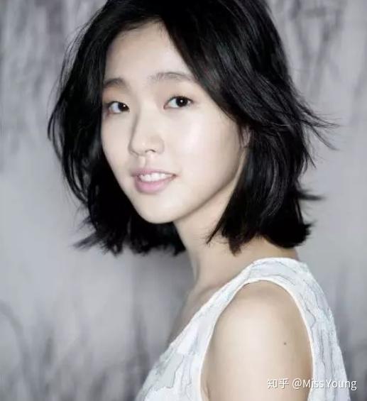 有单眼皮的明星吗,盘点那些独具特色的单眼皮明星