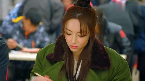 女明星 群演,女明星与群演的精彩互动瞬间